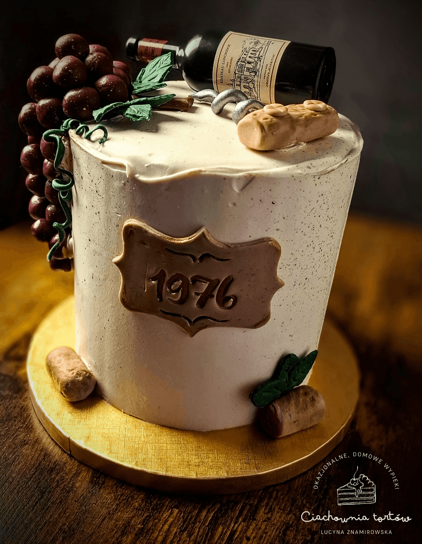 Tort na 50 urodziny Sommelierki