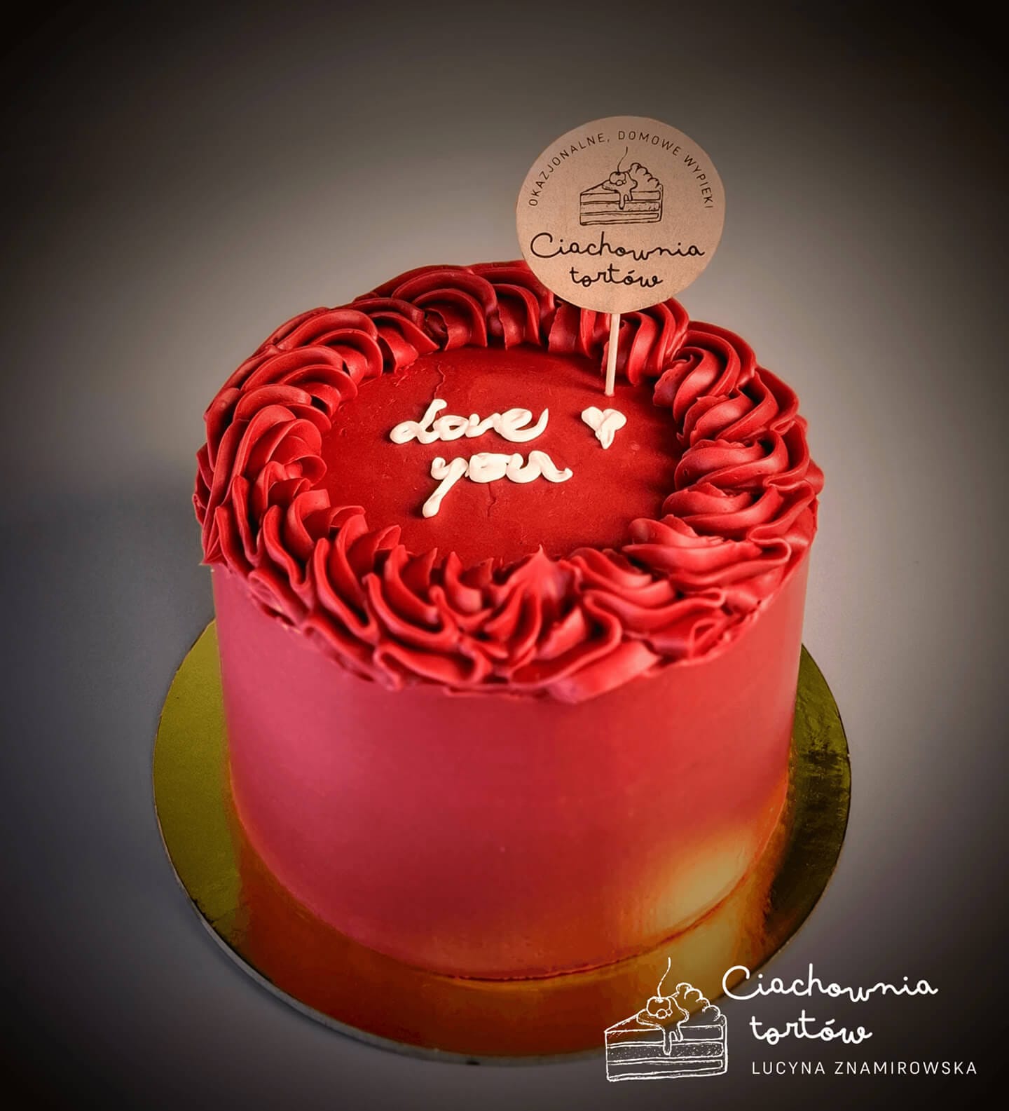 Mini tort z napisem Kocham Cię